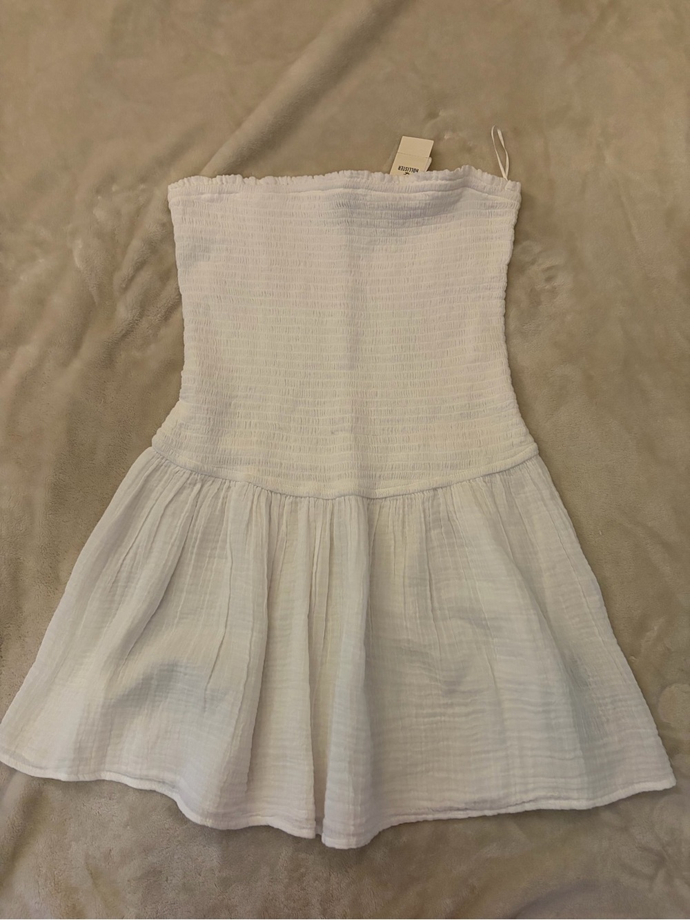Hollister White Smocked Bodice Strapless Summer Dress